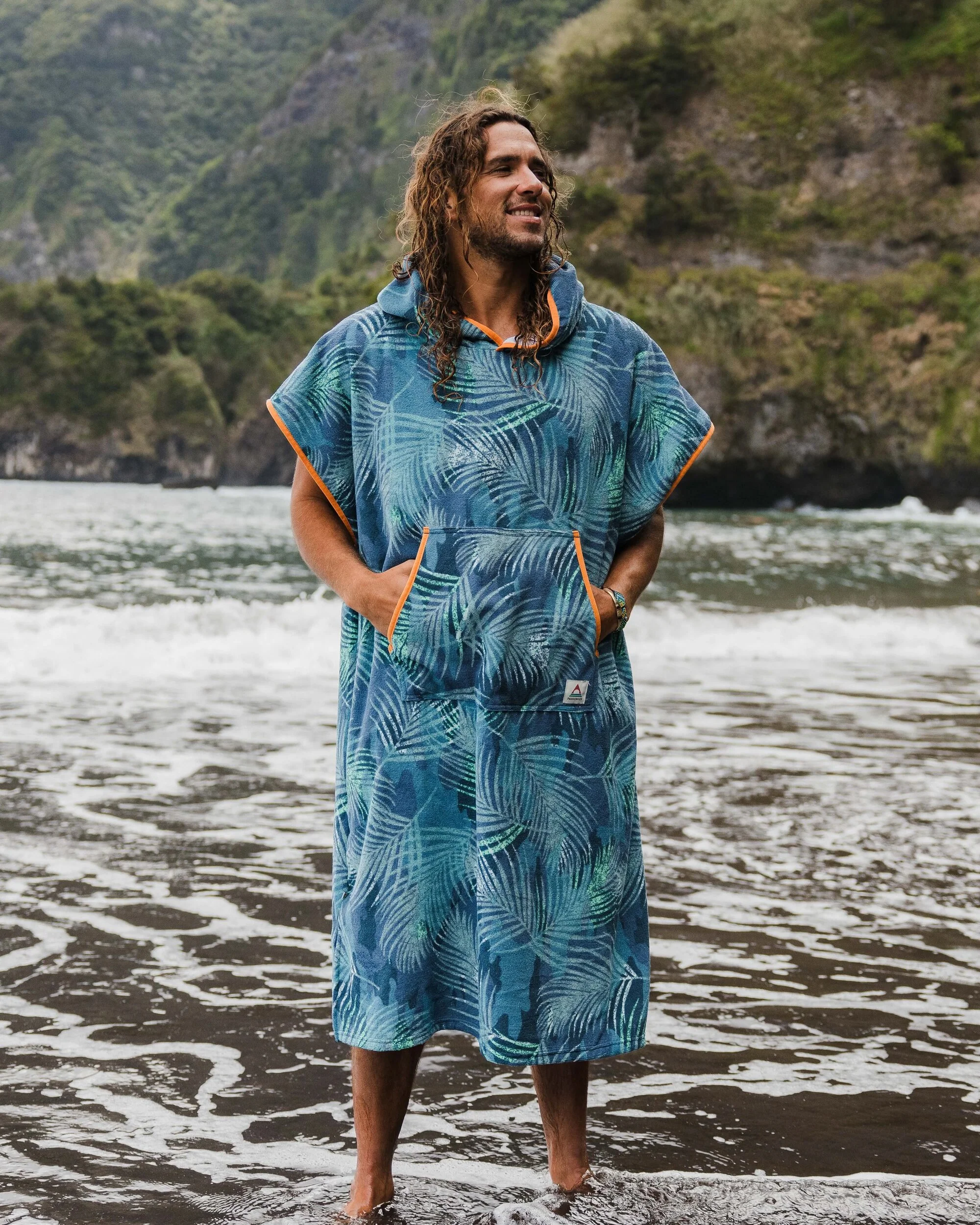 Tulum Towel Poncho - Palm Camo Moonlight