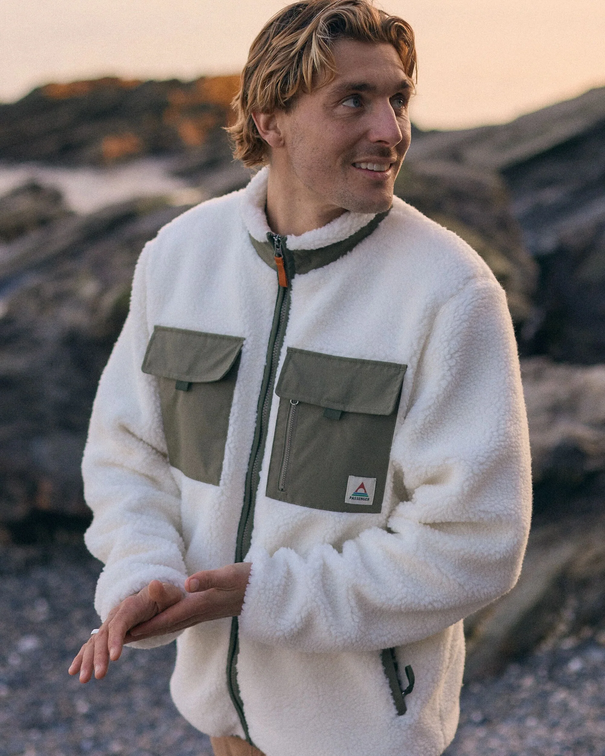 Valiant Deep Pile Fleece - Off White