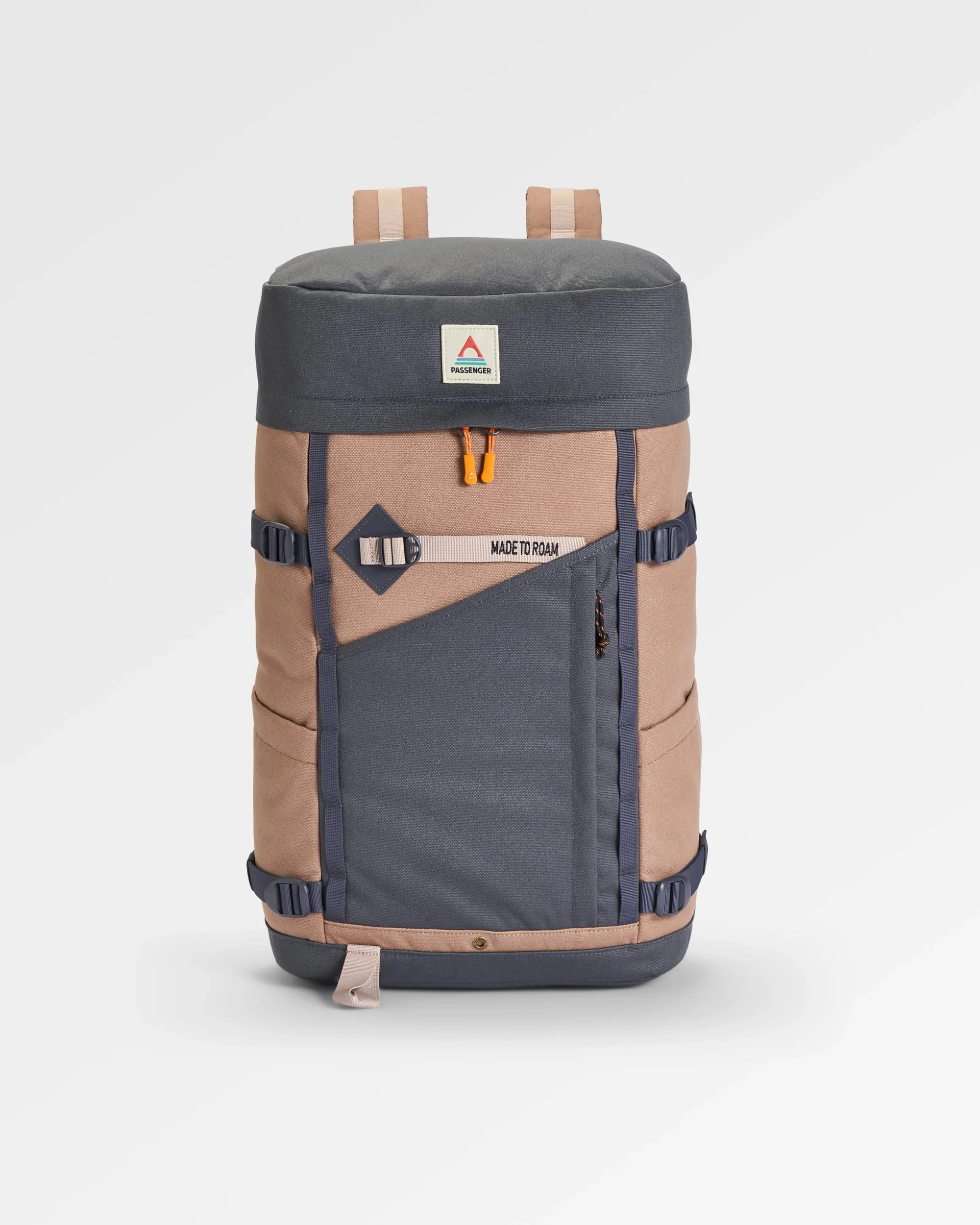 Vantage 30L Backpack - Charcoal/ Caramel