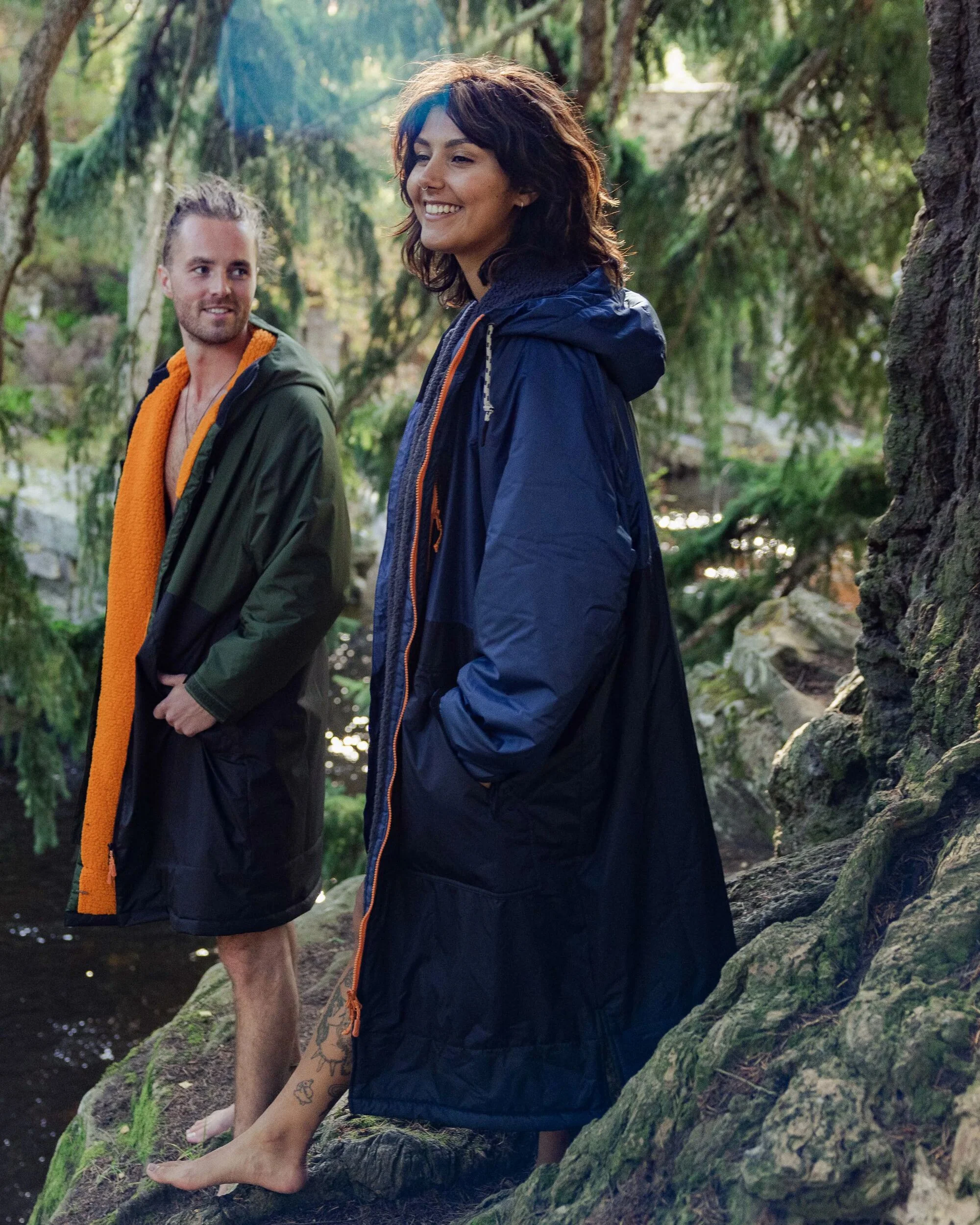Waves Sherpa Lined Changing Robe - Dark Denim/ Deep Navy - Image 2
