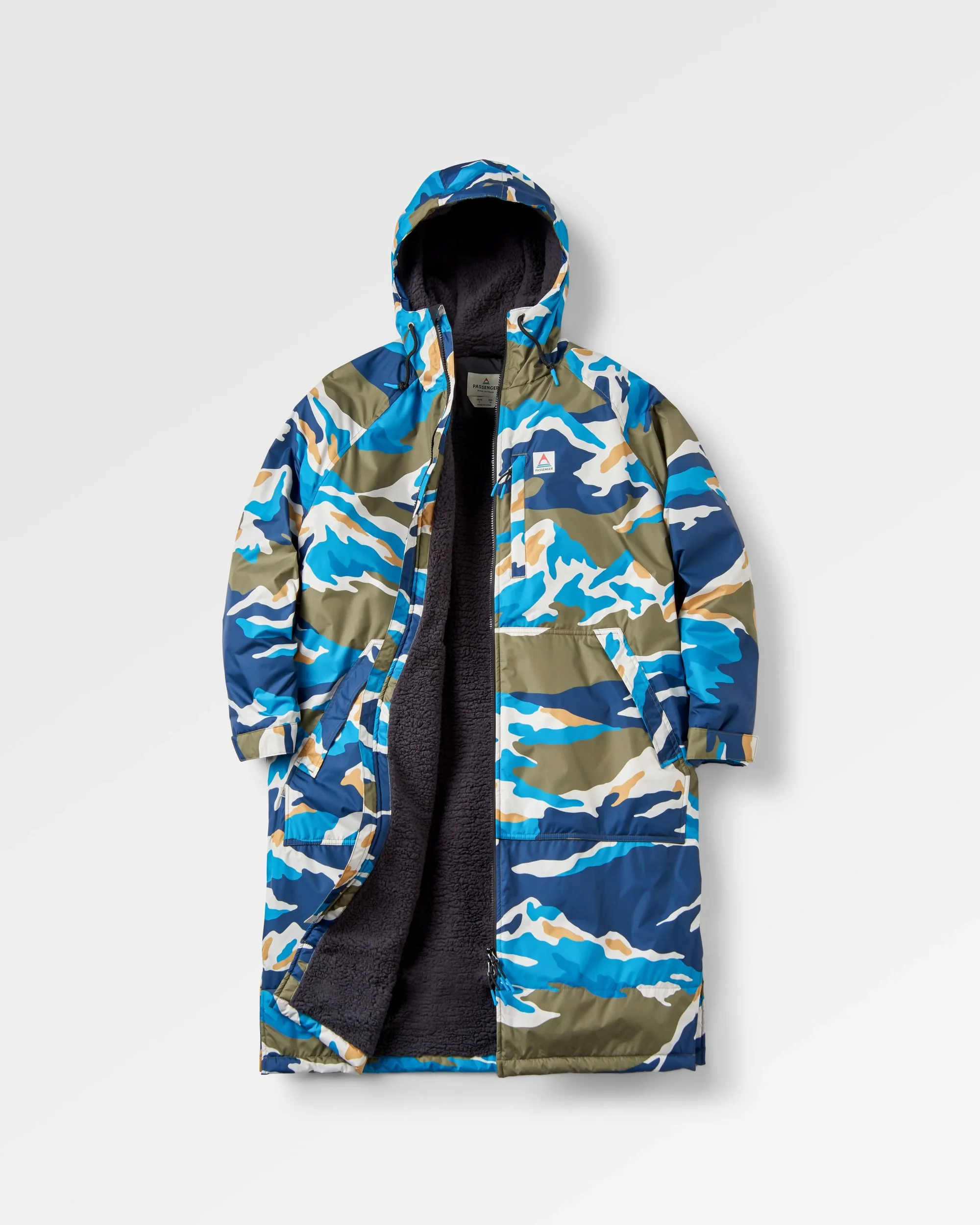 Waves Sherpa Lined Changing Robe - Mount Scenic Khaki