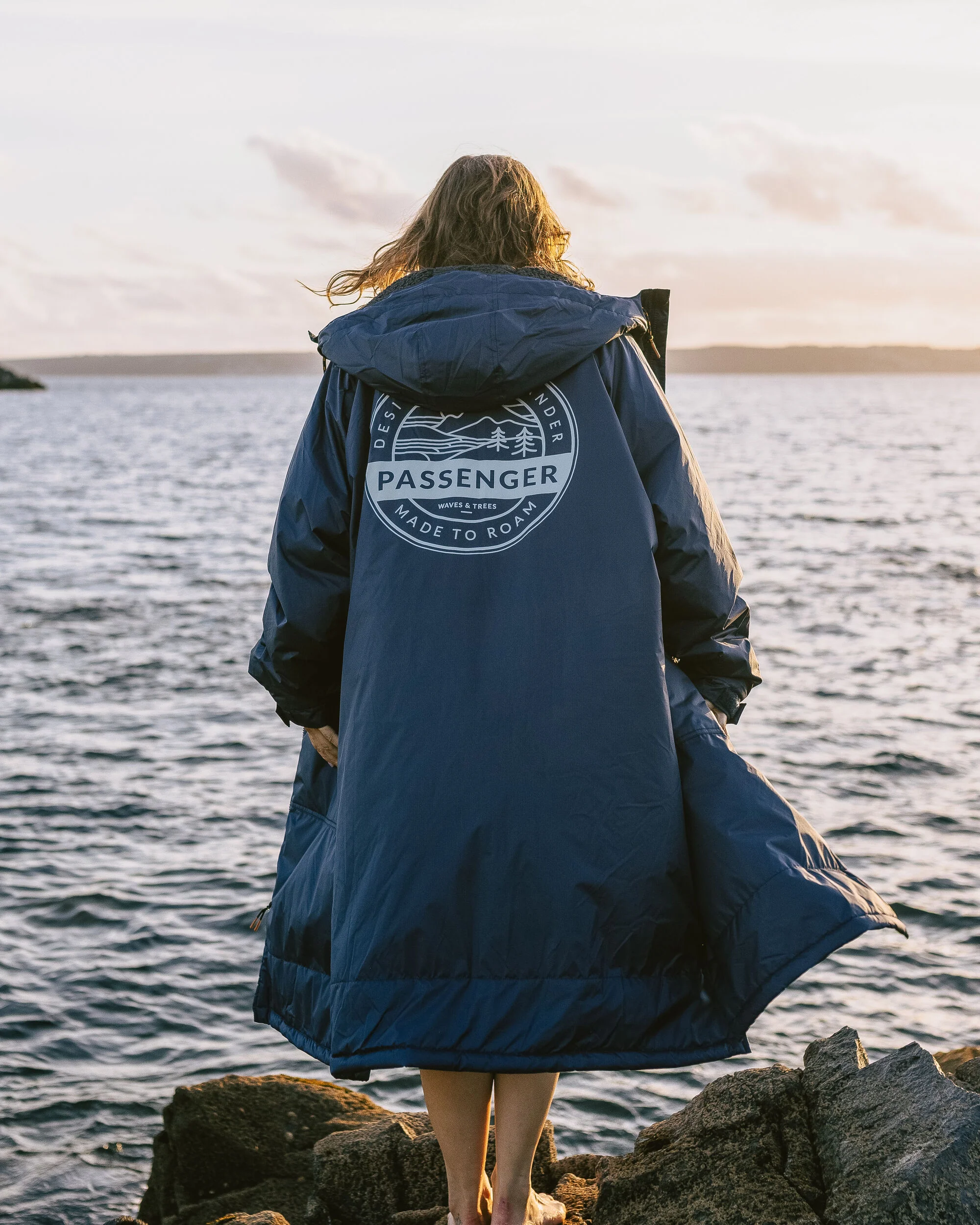 Waves Sherpa Lined Changing Robe - Rich Navy