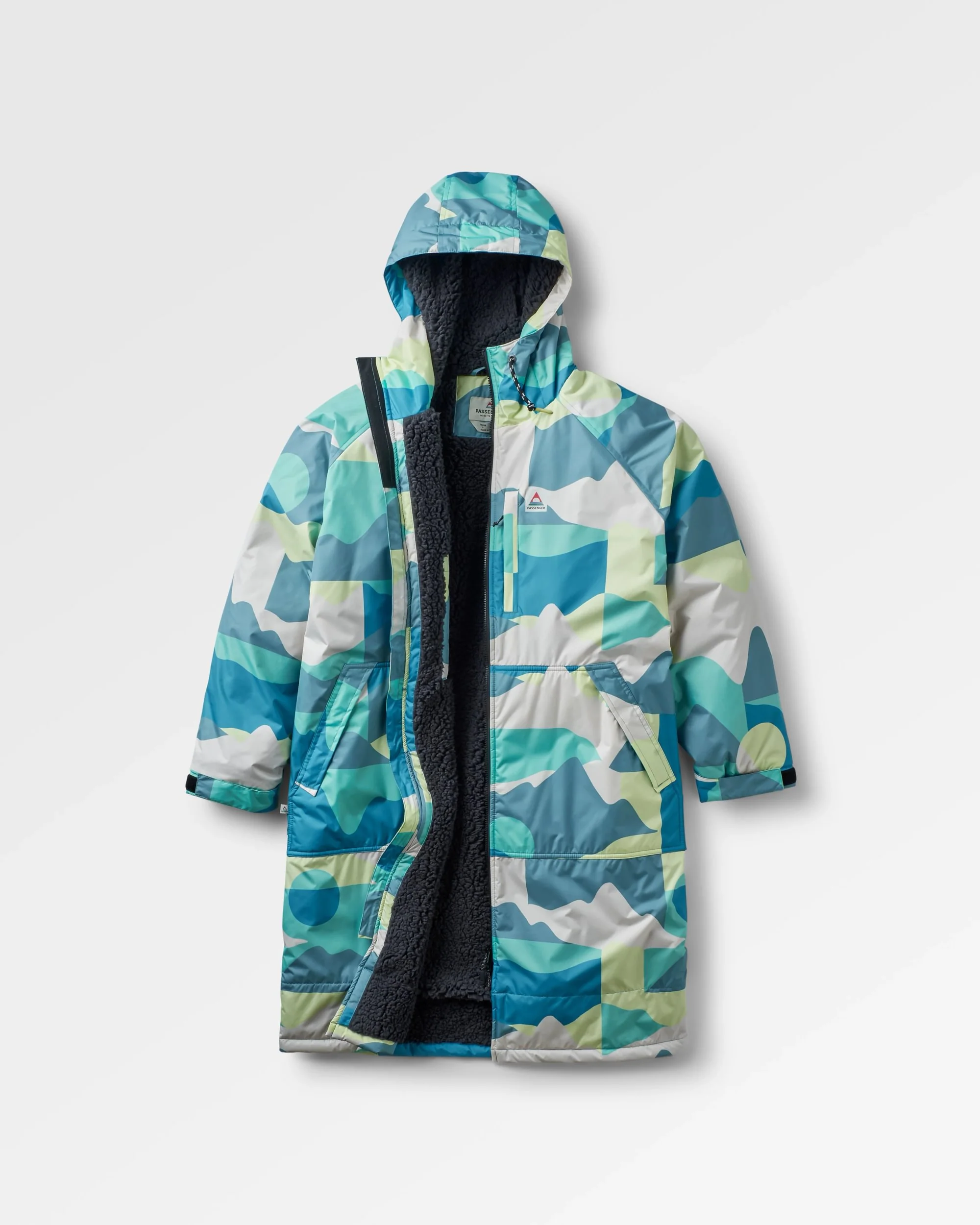Waves Sherpa Lined Changing Robe - Vista Patchwork Aqua - Image 2