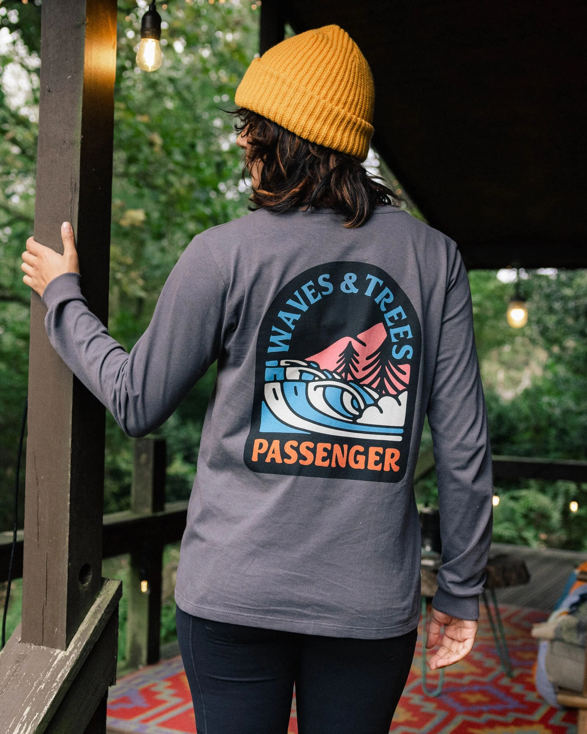 Waves & Trees LS T-Shirt - Charcoal