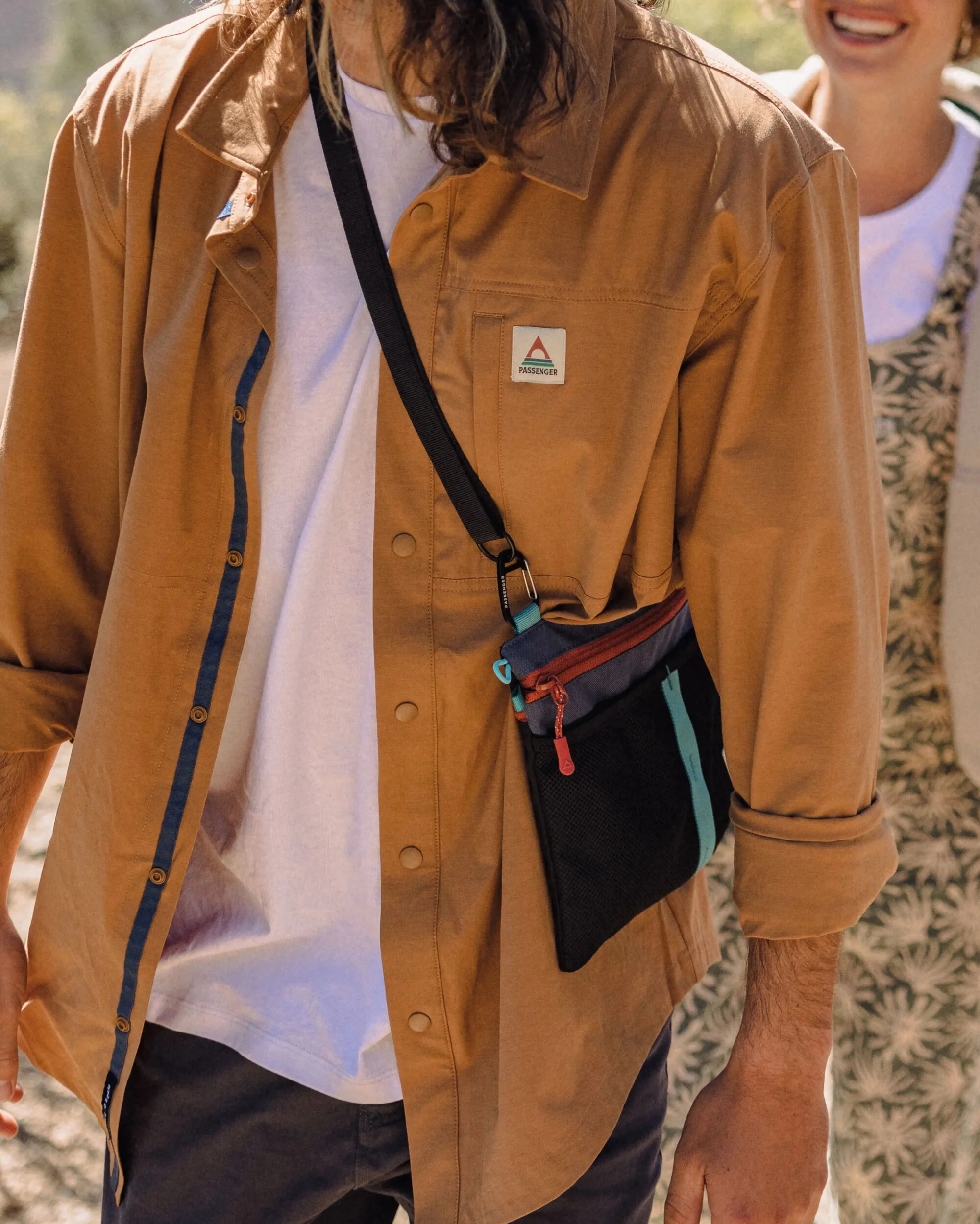 Waypoint Cross Body Bag - Black - Image 4
