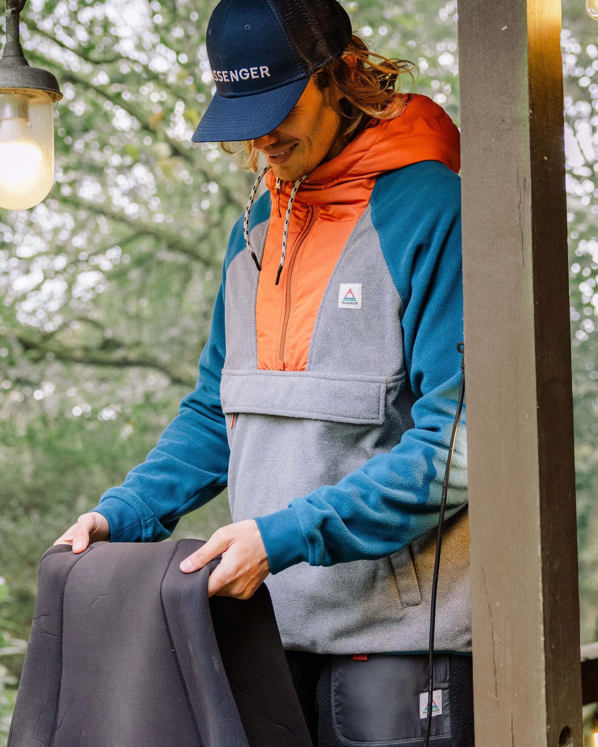 Woodland Hooded 1/2 Zip Polar Fleece - Grey Marl/ Tidal Blue - Image 3
