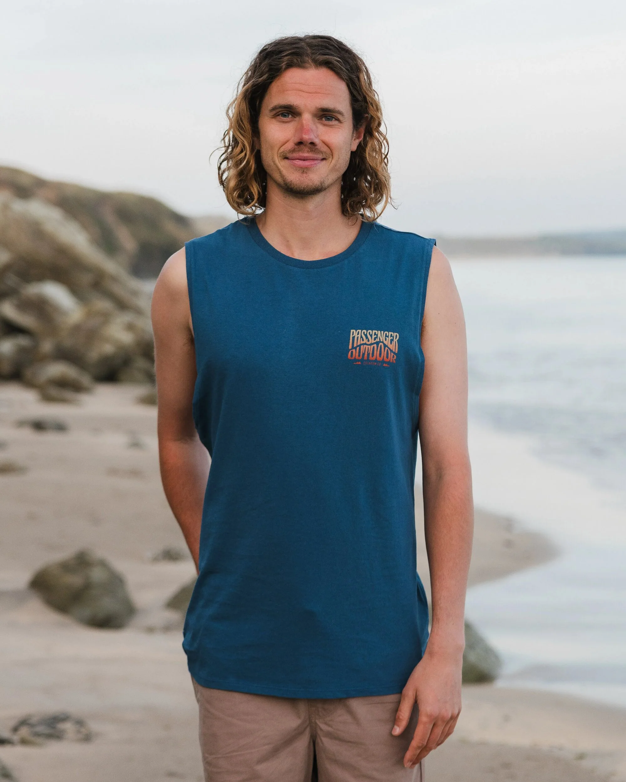 Yuca Vest - Dark Denim - Image 5